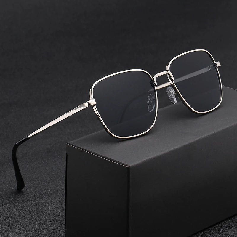 Classic Fashion Sunglasses Women Anti-Reflective Sun Mirror Vintage Square Metal Eyewear Men Driving Sun Glasses Uv400